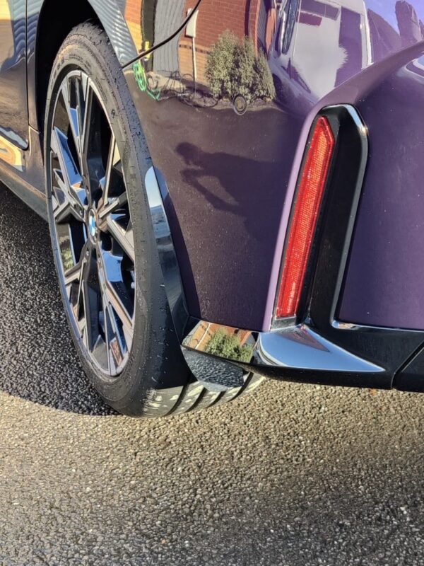 AP BMW 1 Series | M135i Gloss Black / Carbon Fibre Arch Guards / Mudflaps (F70)