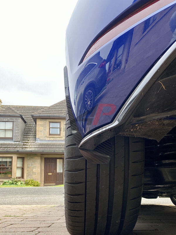 AP Volkswagen Golf GTI | GTD | R Gloss Black / Carbon Fibre Arch Guards / Mudflaps (MK7 | MK7.5)