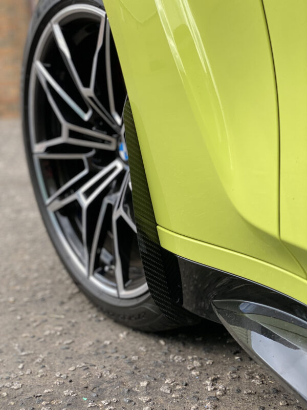 AP BMW M3 & M4 Garde-boue/Bavettes Noires Brillantes / Fibre de Carbone (G80 | G81 | G82 | G83)
