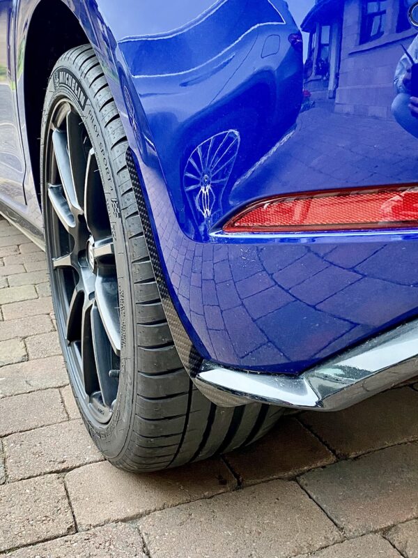 AP Volkswagen Golf GTI | GTD | R Gloss Black / Carbon Fibre Arch Guards / Mudflaps (MK7 | MK7.5)