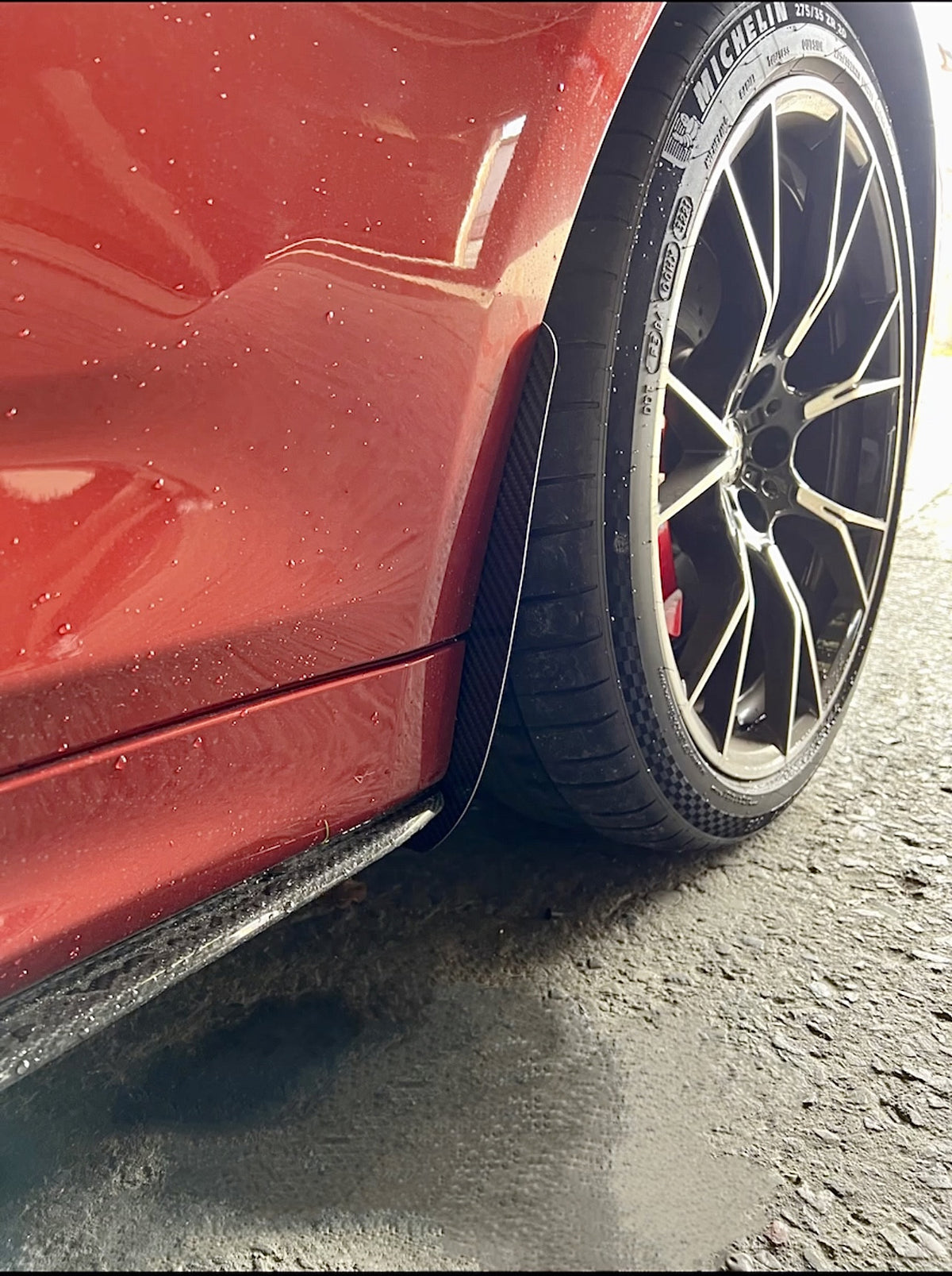AP BMW M5 F90 Kohlefaser-Radlaufverkleidungen/-Schmutzfänger vorne