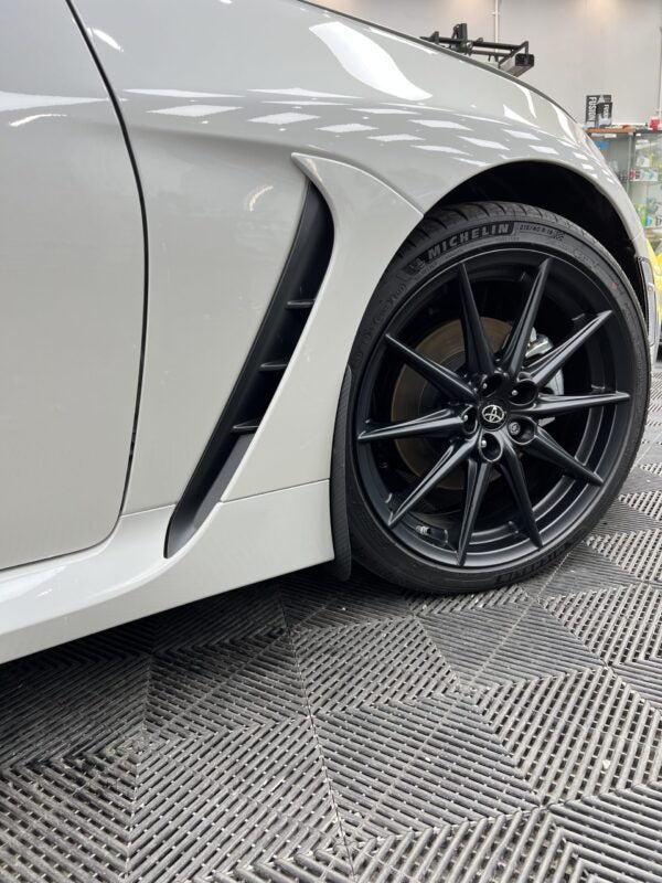 AP Toyota GR86 Gloss Black / Carbon Fibre Front Arch Guards / Mudflaps