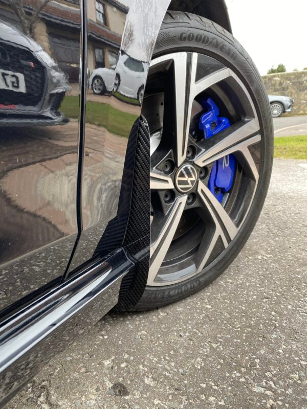 AP Volkswagen Golf GTI | GTD | R MK8 MK8.5 Gloss Black / Carbon Fibre Arch Guards / Mudflaps