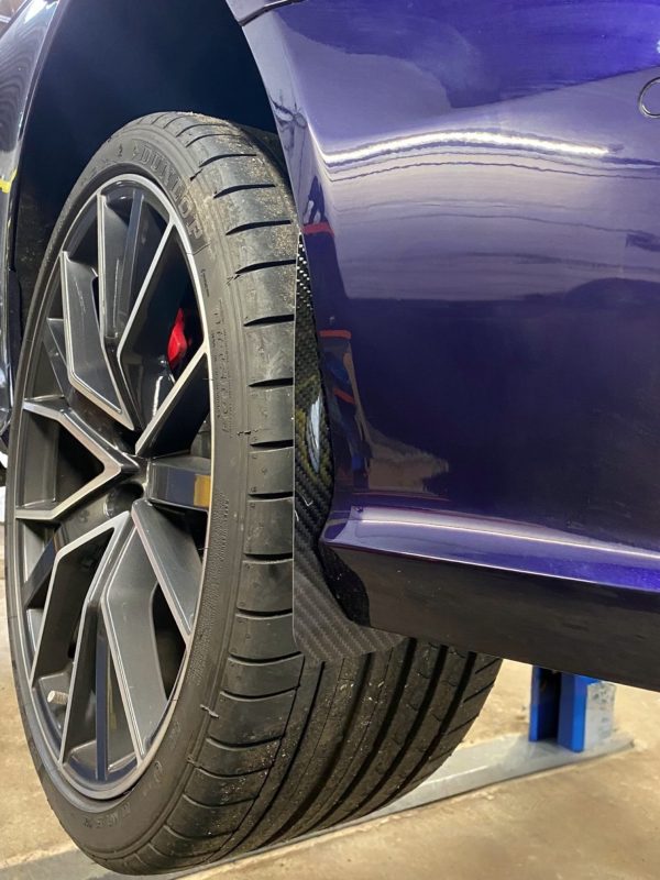 AP Audi RS6 C7 C7.5 Gloss Black / Carbon Fibre Arch Guards / Mudflaps