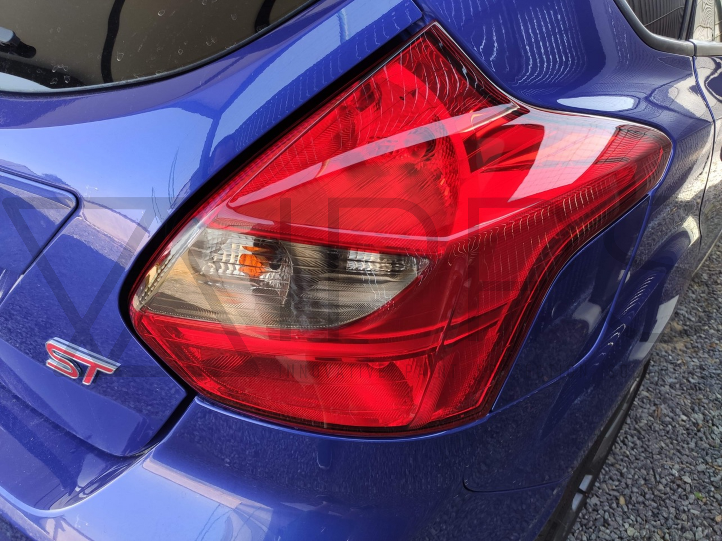 Ford Focus Rear Reverse Light Tint Overlays (MK3 | MK3.5)