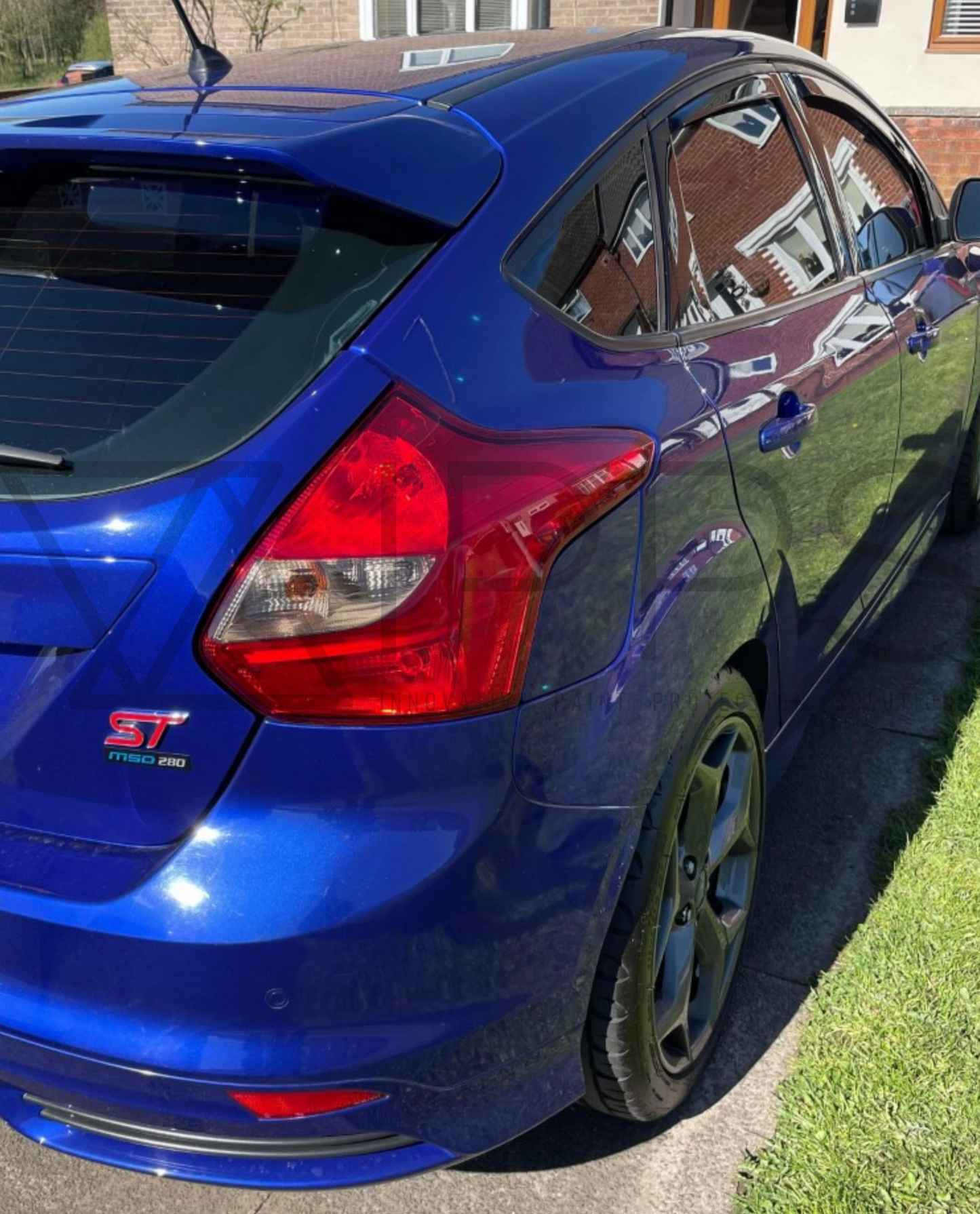 Ford Focus Rear Reverse Light Tint Overlays (MK3 | MK3.5)