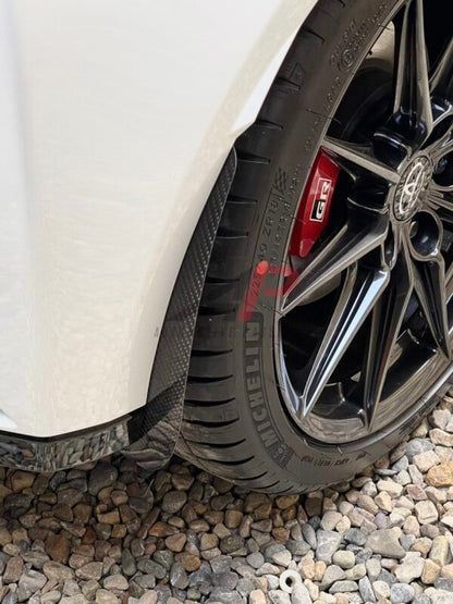 AP Toyota Yaris GR Gloss Black / Carbon Fibre Arch Guards / Mudflaps