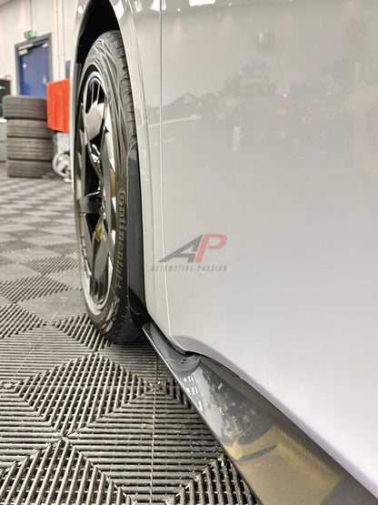AP Cupra Born Gloss Black Arch Guards / Mudflaps