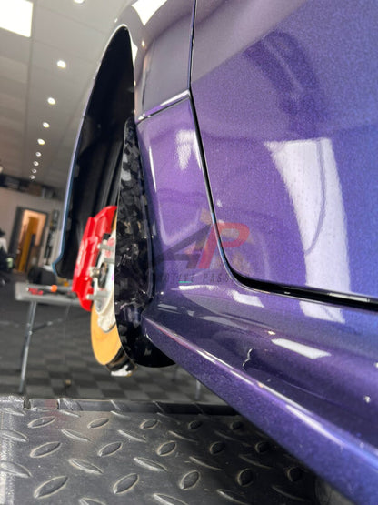 AP Toyota Yaris GR Gloss Black / Carbon Fibre Arch Guards / Mudflaps