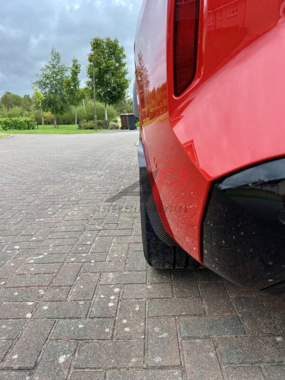 AP BMW X3 | X3M | X4 | X4M Gloss Black / Carbon Fibre Arch Guards / Mudflaps (F97 | F98 | G01 | G02 | G03)