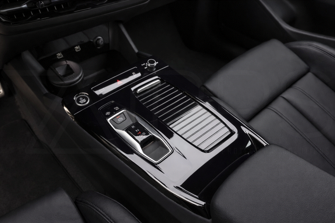 Audi Q6 E-Tron | SQ6 E-Tron Full Interior Paint Protection Film Kit