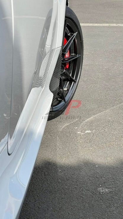 AP Toyota Yaris GR Gloss Black / Carbon Fibre Arch Guards / Mudflaps