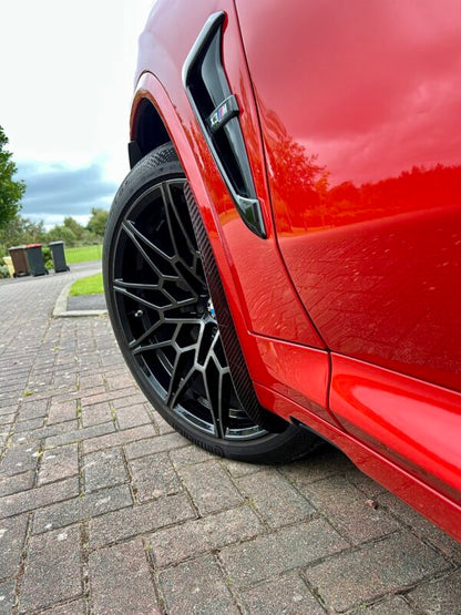 AP BMW X3 | X3M | X4 | X4M Gloss Black / Carbon Fibre Arch Guards / Mudflaps (F97 | F98 | G01 | G02 | G03)
