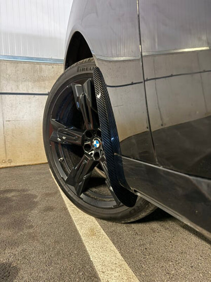 AP BMW X3 | X3 M50 Gloss Black / Carbon Fibre Arch Guards / Mudflaps (G45)