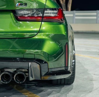 AP BMW M3 & M4 Gloss Black / Carbon Fibre Arch Guards / Mudflaps (G80 | G81 | G82 | G83)