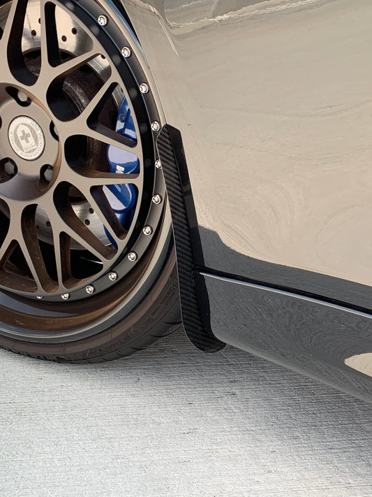 AP BMW 3 Series Gloss Black / Carbon Fibre Front Arch Guards / Mudflaps (F30 | F31)