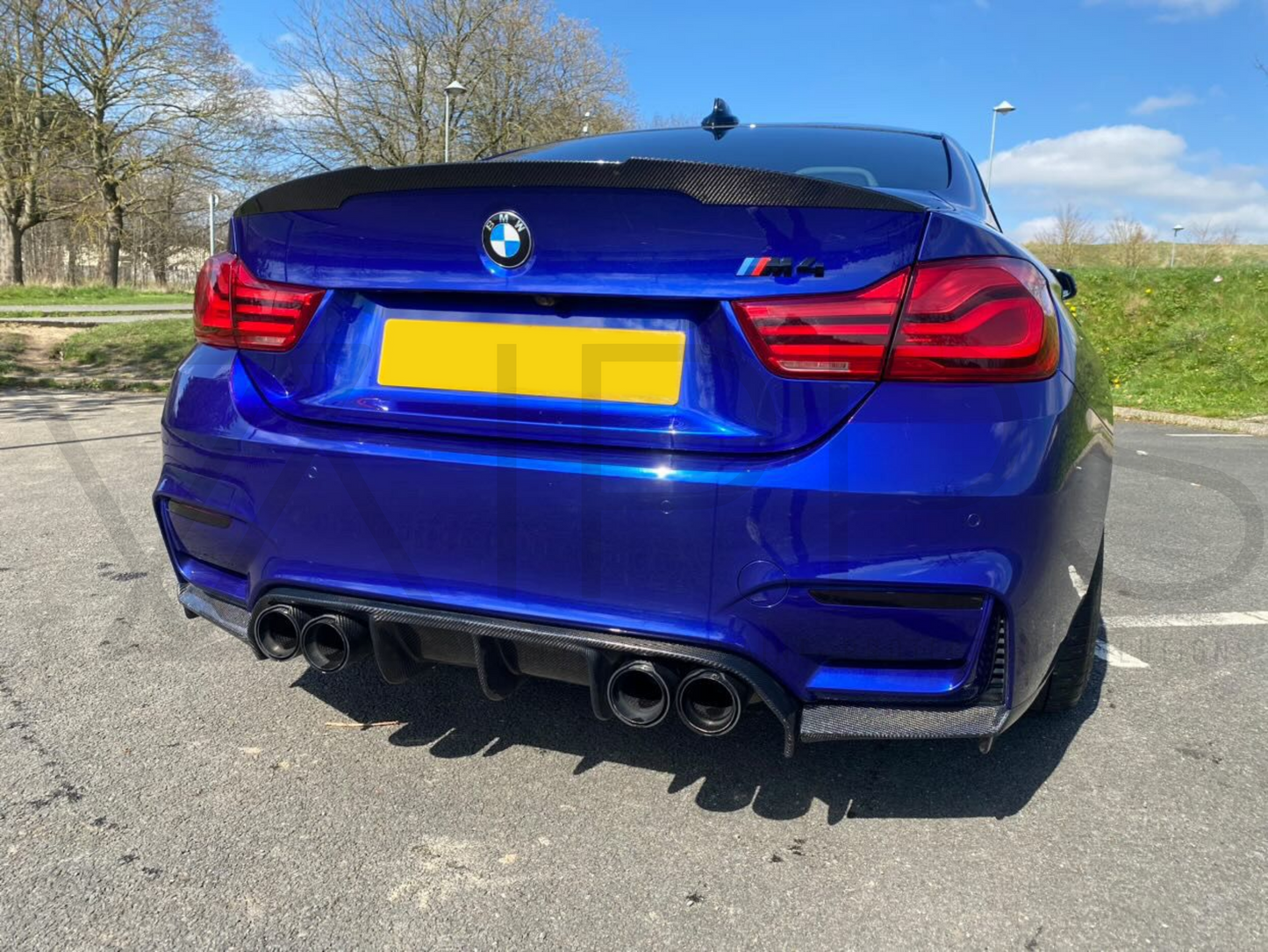 BMW M3 & M4, including Competition Rear Reflector Tint Overlays