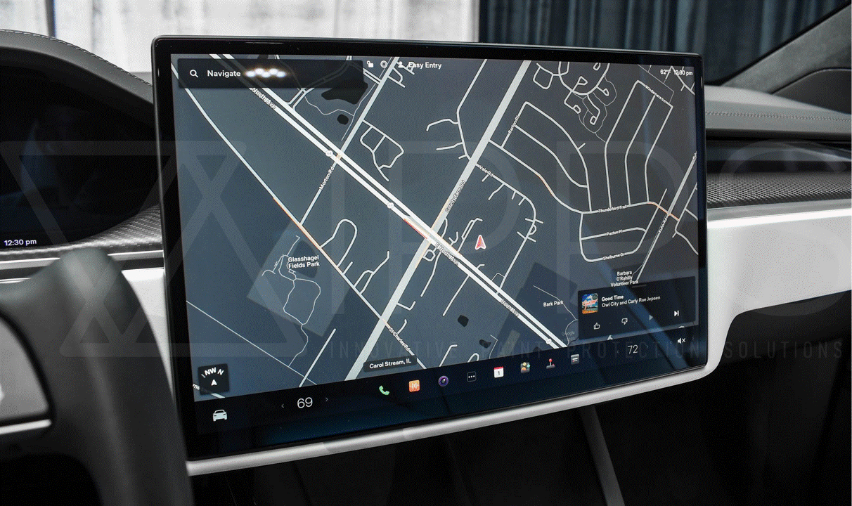 Tesla Model X Rear Screen Tesla Model S & Model X Navigation / Infotainment Screen Paint ...