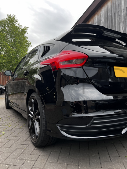 Ford Focus Rear Reflector Tint Overlays (MK3.5)
