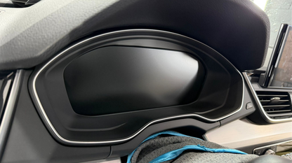Audi A4, S4, RS4, A5, S5, RS5, Q5, SQ5, B9.5 instrument cluster virtual cockpit screen protector, masking scratches and damage to the screen.