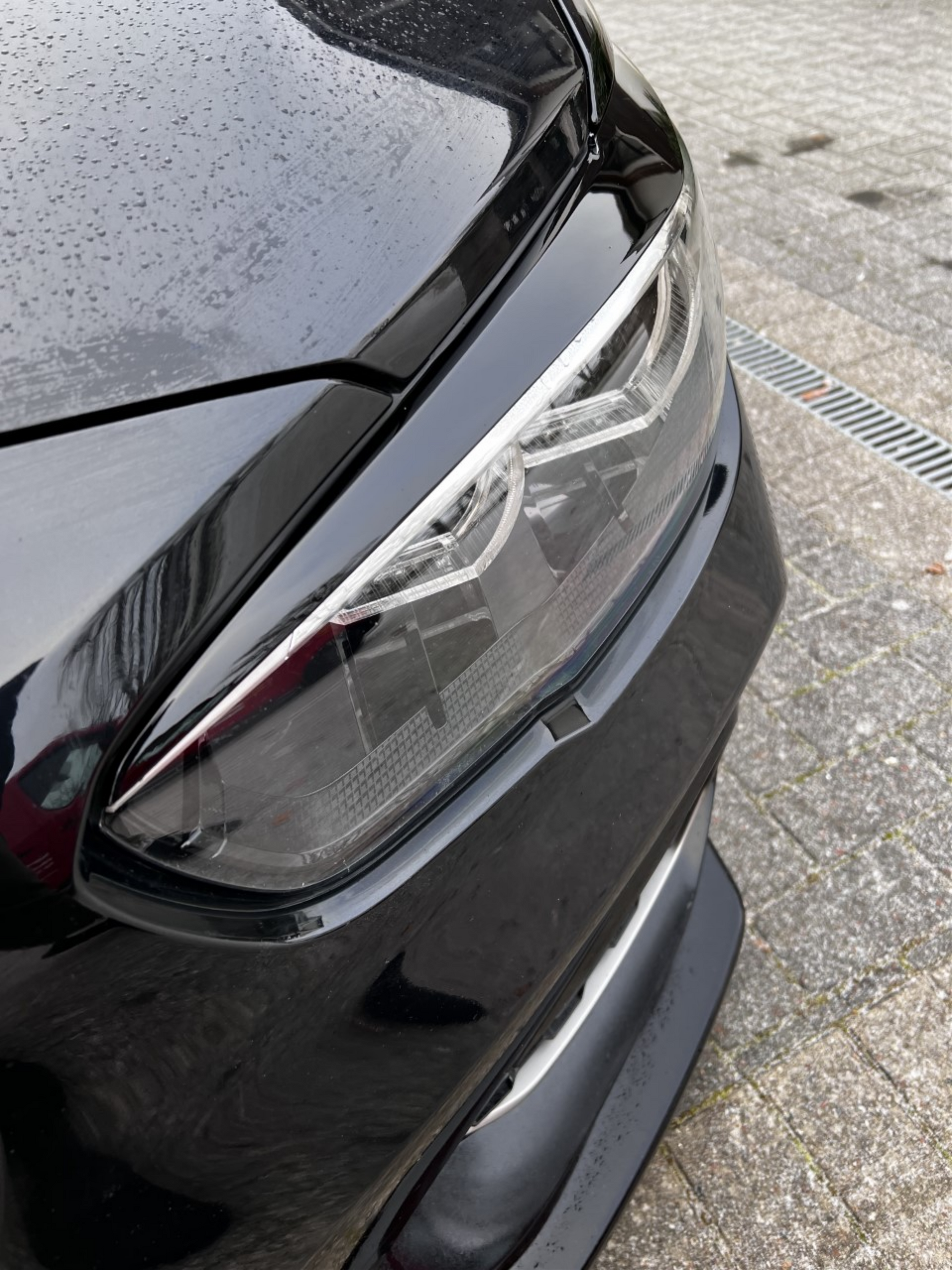 BMW 1 Series LCI Facelift Headlight Eyelid F20 F21 models.