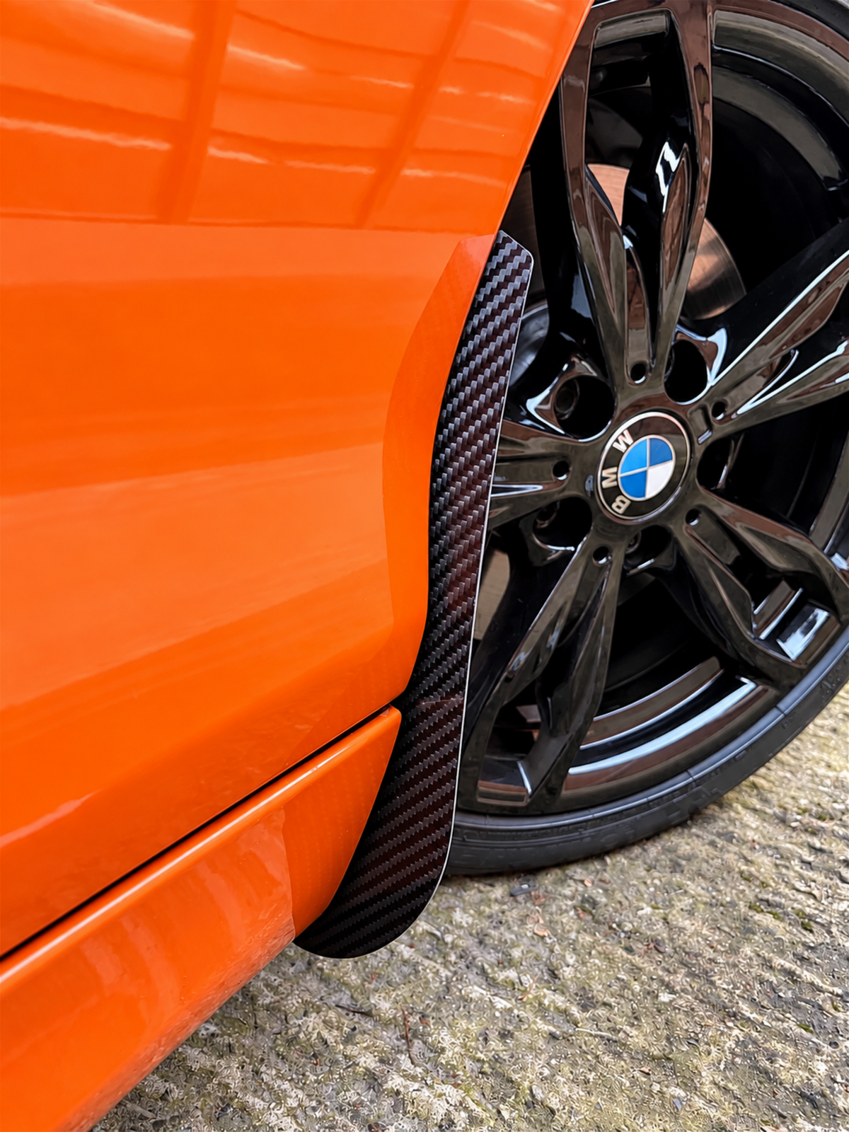 AP BMW 2 Series, M235i & M240i Gloss Black / Carbon Fibre Arch Guards / Mudflaps (F22 | F23)