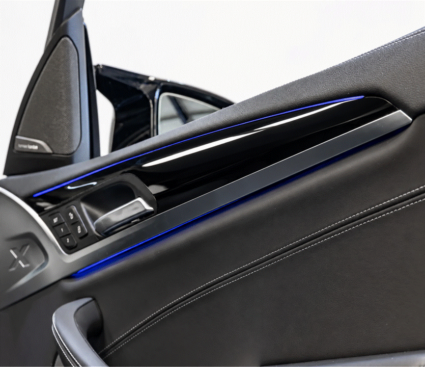 BMW X3, iX3, X3M, X4, & X4M interior PPF coverage of the door card trim, protecting against scratches, fingerprints and dust on the piano black or carbon fibre trim.