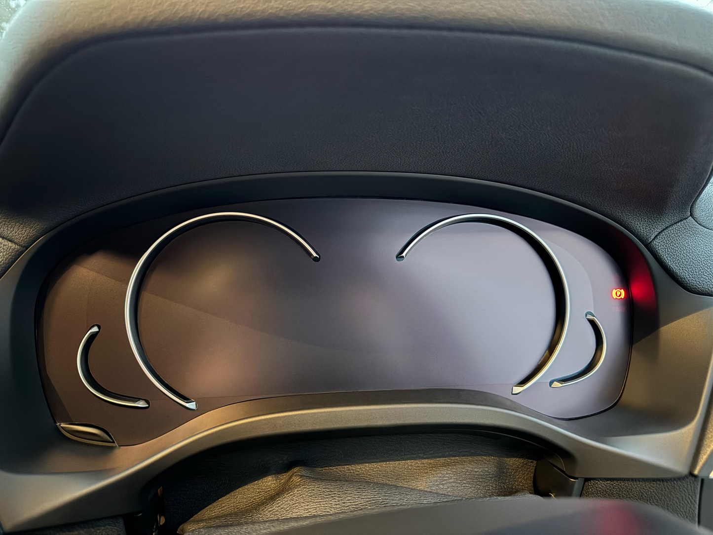 BMW X3, X4, X3M, & X4M pre LCI virtual cockpit digital screen protector PPF installed in matte OEM finish, fixing scratches in the screen.
