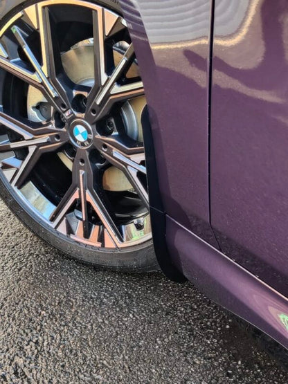 AP BMW 1 Series | M135i Gloss Black / Carbon Fibre Arch Guards / Mudflaps (F70)