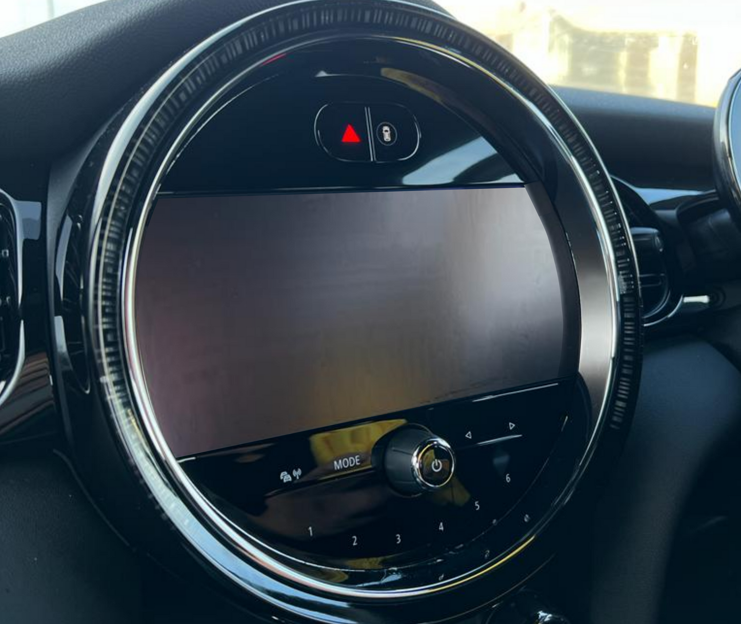 Mini navigation screen 8.8inch LCI2 installed with Matte PPF screen protection kit. 