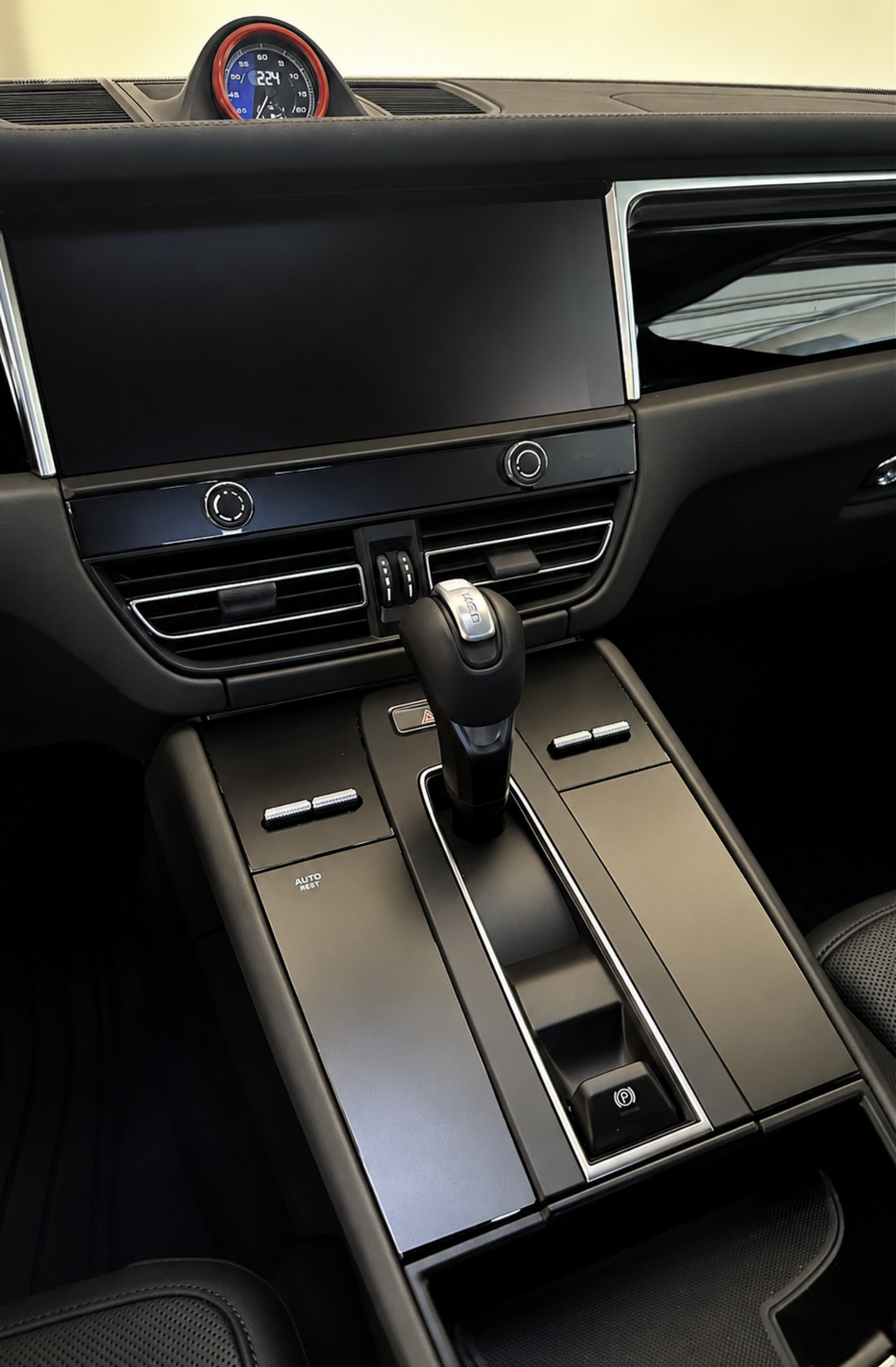 Porsche Macan GEN 1 Centre Console and Infotainment Screen fitted with Matte finish Paint Protection Film Kit.