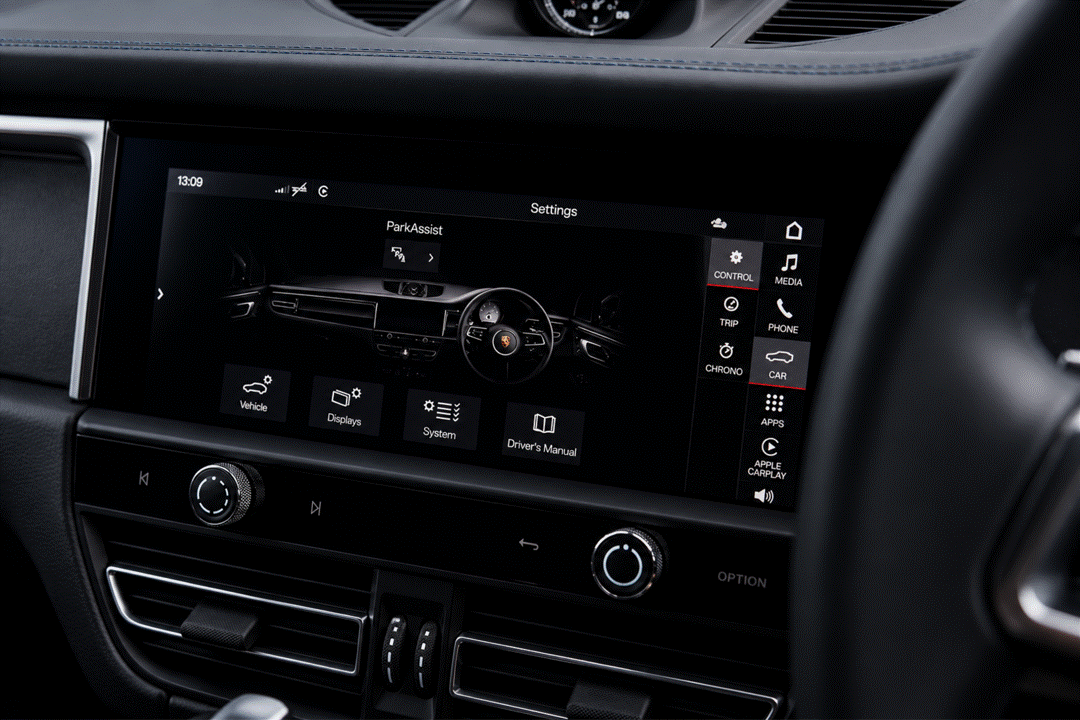 Porsche Macan GEN 1 Navigation Screen Protector kit.