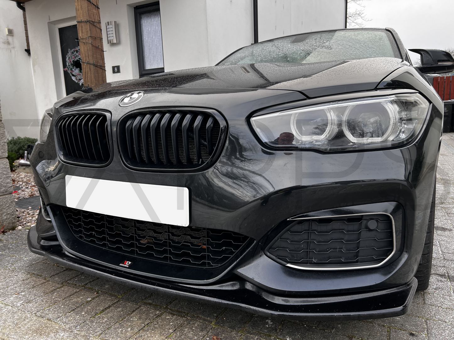 BMW 1 Series LCI Facelift Headlight Eyebrow / Eyelid (F20 | F21)