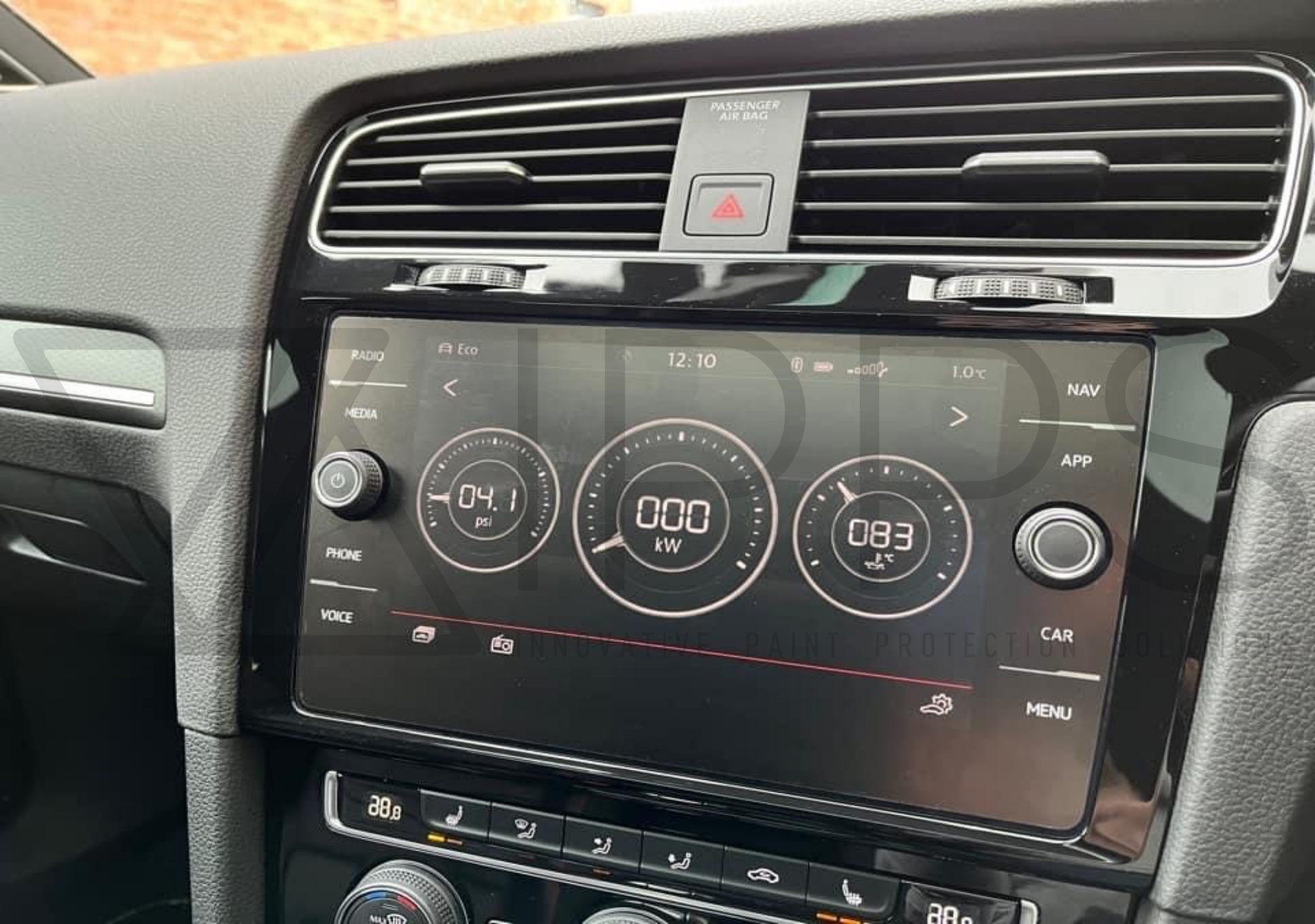 upscreen Reflection Shield Matte Premium Displayschutzfolie für Volkswagen  Tiguan 2021 Digital Cockpit Pro